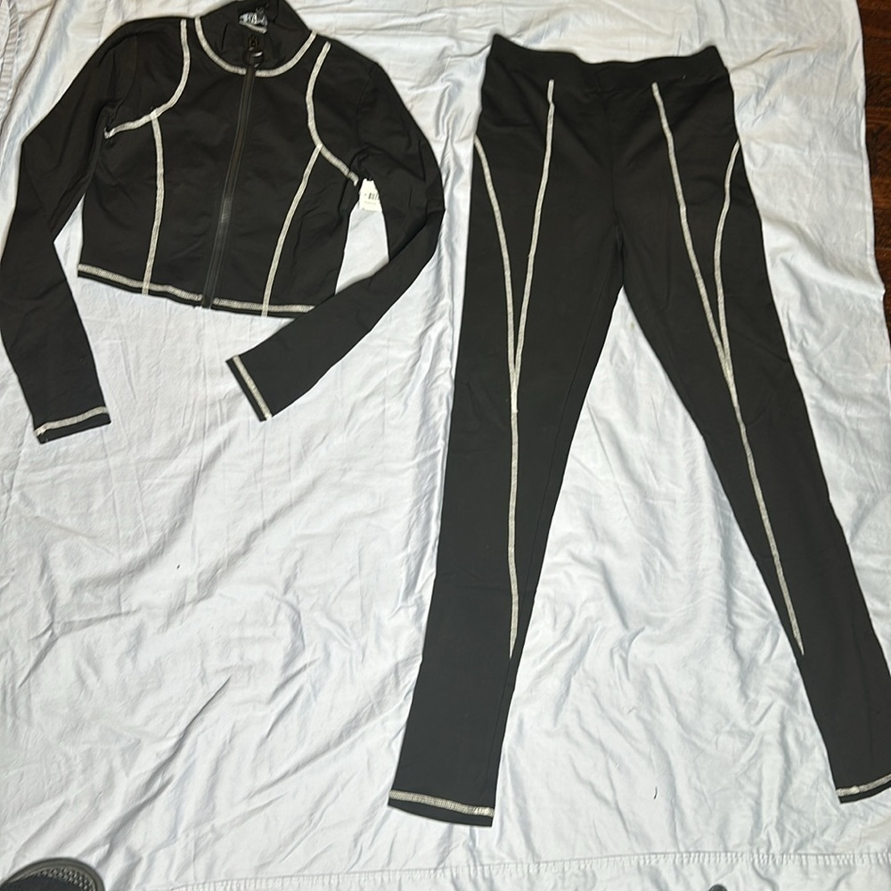 Black Active Zip-Up Jacket & Leggings with White Stitching - Picture 9 of 10